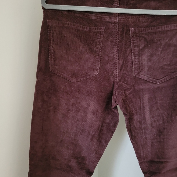 Old Navy Rockstar Mid-Rise Skinny Cords in Brown Tupelo - Picture 3 of 4